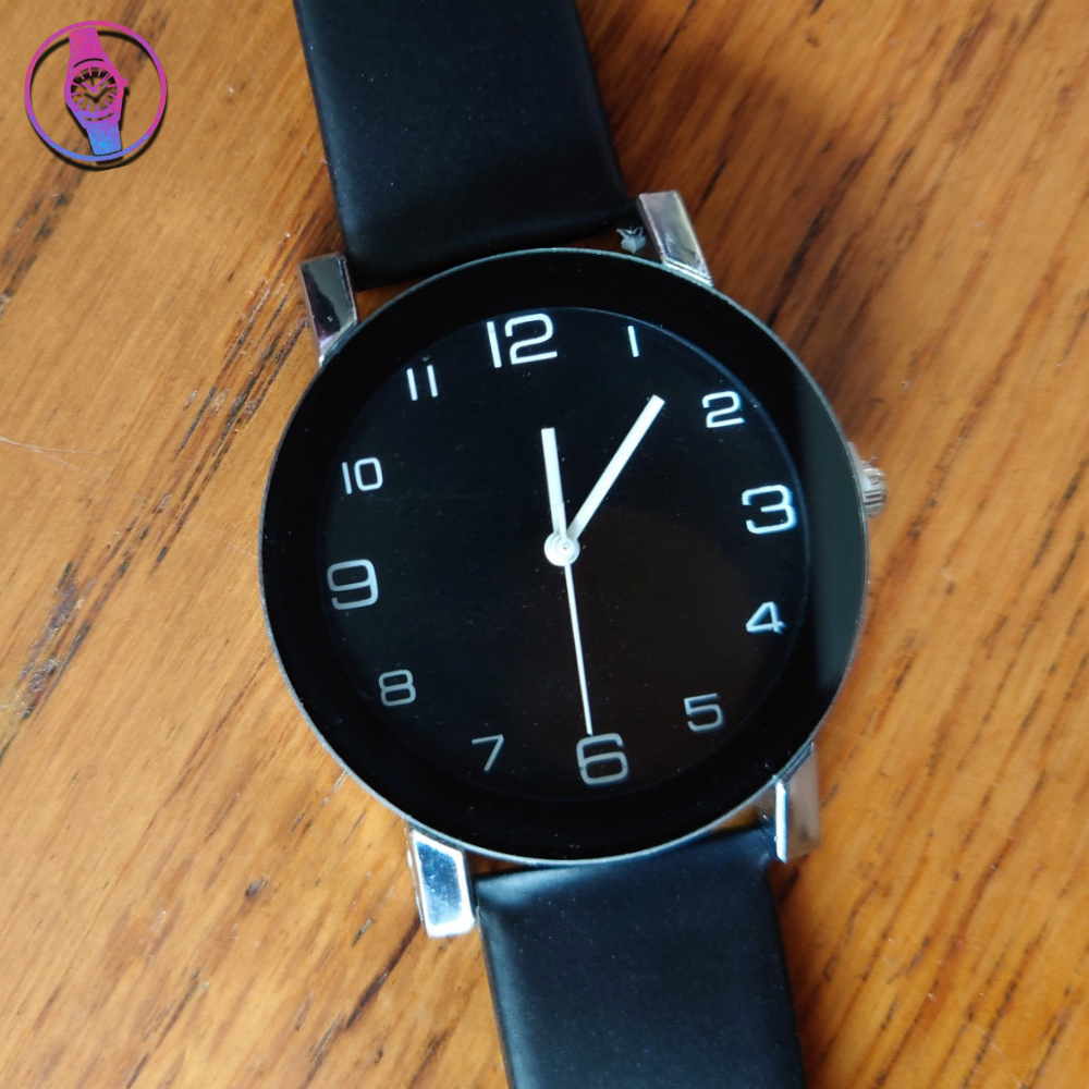 Universal/Kids No Frills Minimalist Watch - "Bargain Beaters" - J.031 - 1stMobile.UK