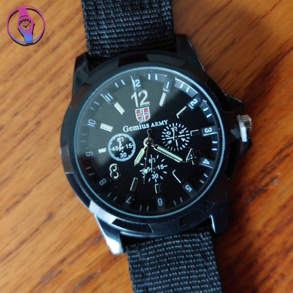 Universal/Kids No Frills Sports Style Watch - "Bargain Beaters" - J.051 - 1stMobile.UK